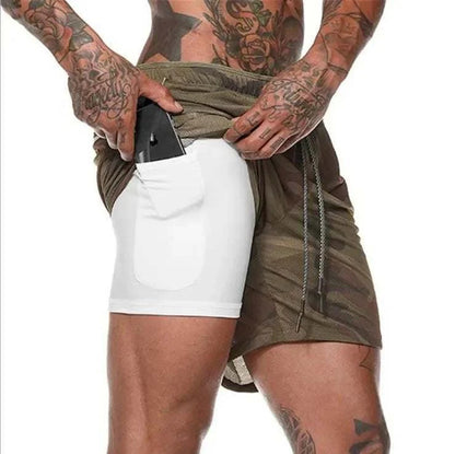 Men's breathable gym shorts with inner compression layer and side pocket for phone storage