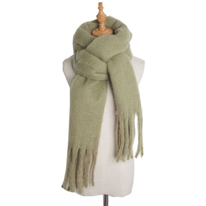 Thick Women's Scarf in Mohair Twist Braid, Stylish Plush Winter Accessory for Warmth and Elegance.