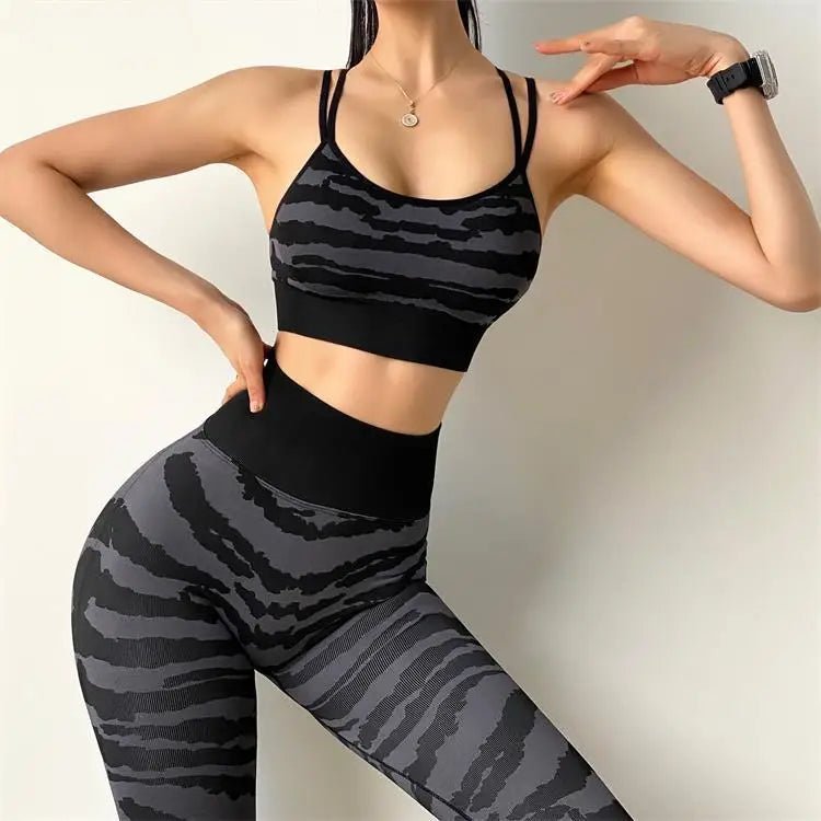 Woman tiger Stripe Print Seamless Bra Gym/Yoga Leggings Fitness Workout Set - Allen - Fitness