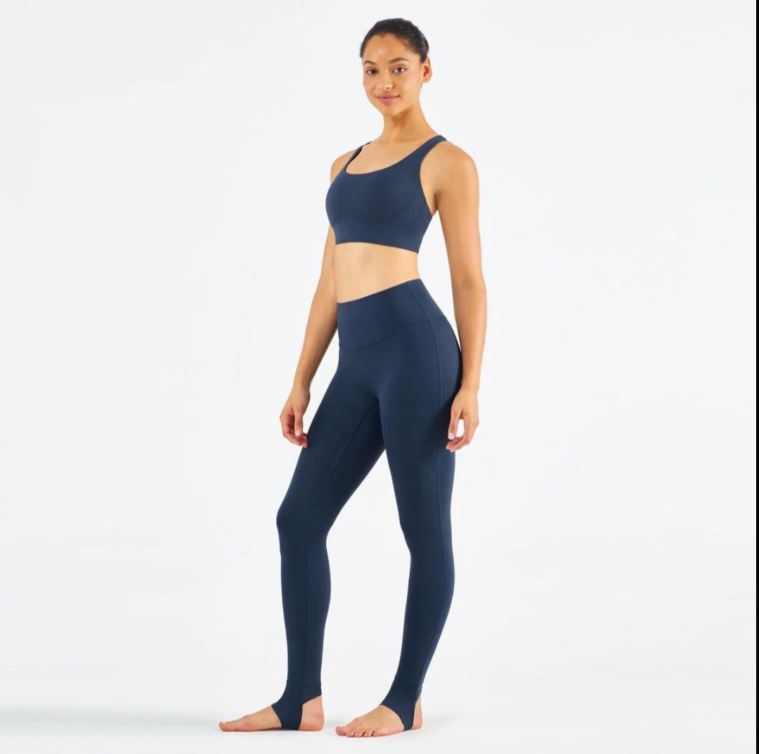 Womens Sports Leggings Set - High-Waisted, Moisture-Wicking, Comfortable Fit for Active Lifestyle.