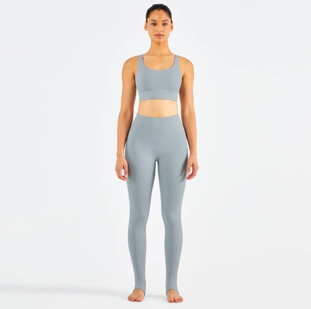Womens Sports Leggings Set - High-Waisted, Moisture-Wicking, Comfortable Fit for Active Lifestyle.