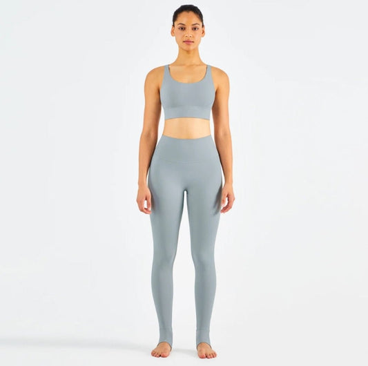 Womens Sports Leggings Set - High-Waisted, Moisture-Wicking, Comfortable Fit for Active Lifestyle.