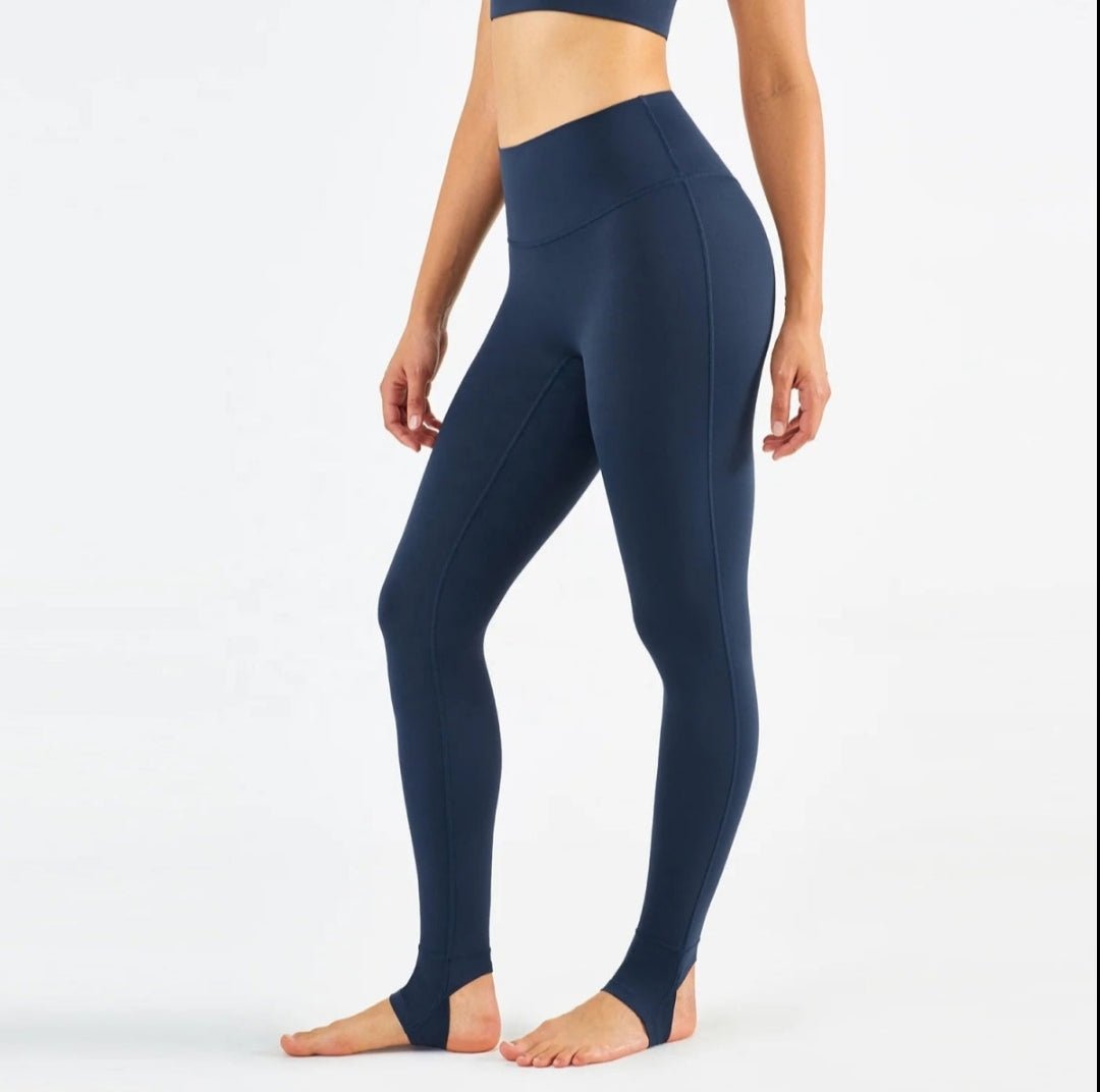Womens Sports Leggings Set - High-Waisted, Moisture-Wicking, Comfortable Fit for Active Lifestyle.